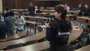 Nuestro objetivo es generar clientes con videos virales para empresas